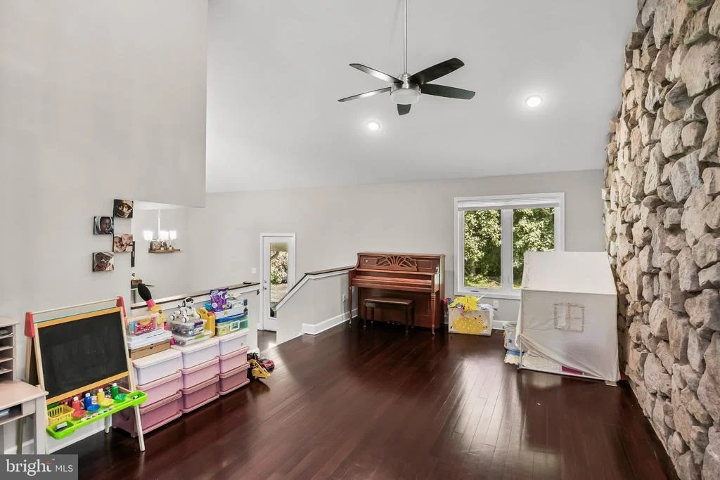 Photo of 1 BLOOMER DRIVE