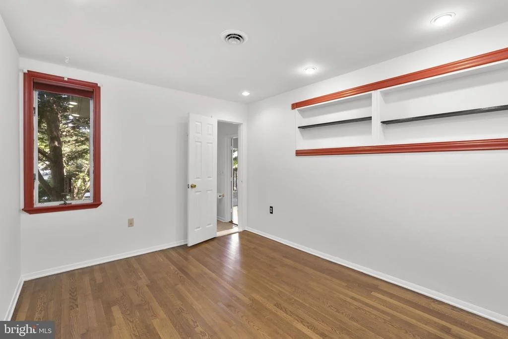 Photo of 7512 FAR HILLS DRIVE
