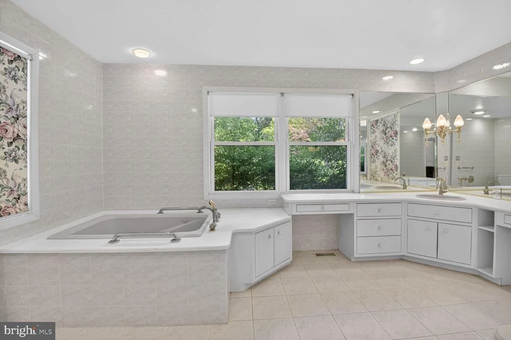Photo of 13004 CHESTNUT OAK DRIVE