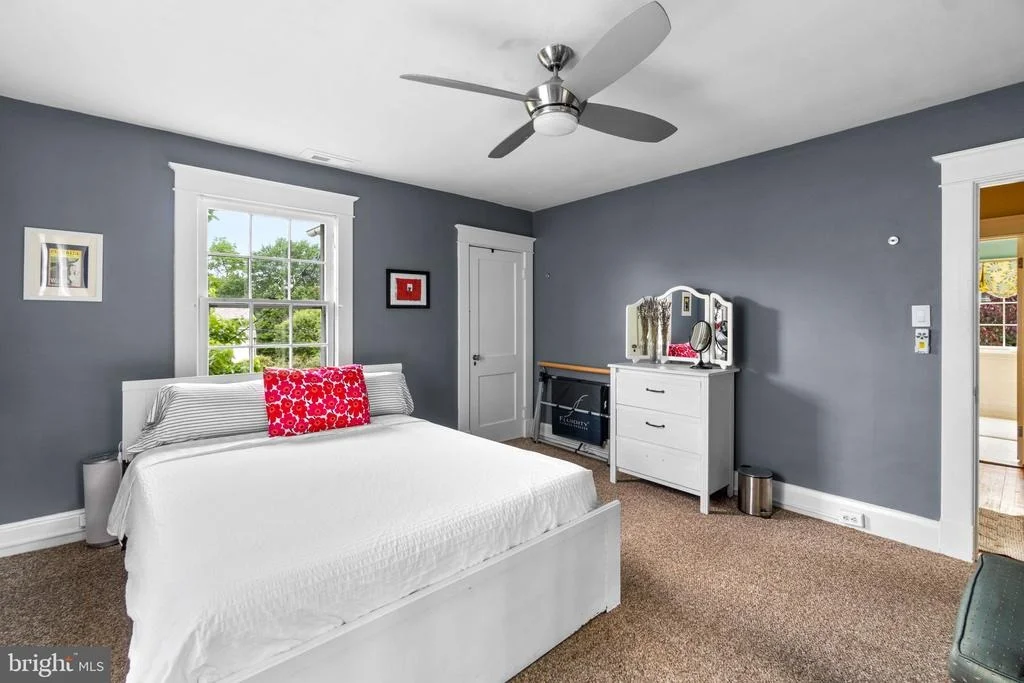 Photo of 322 SAINT DUNSTANS ROAD