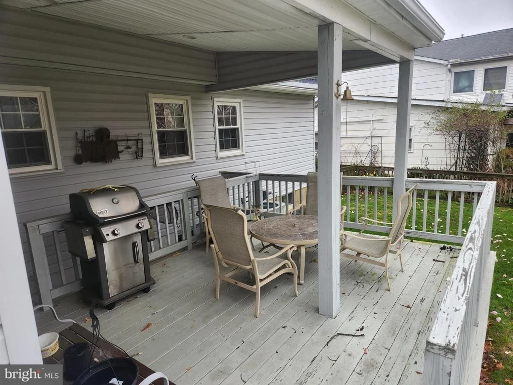 Photo of 215 GARNETT ROAD