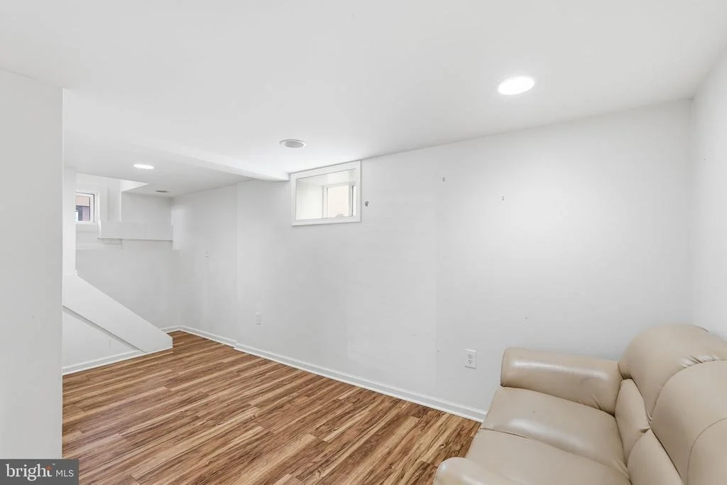 Photo of 601 GRAY AVENUE