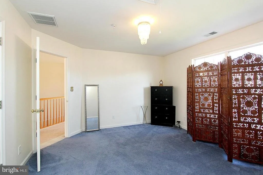 Photo of 15606 STRAUGHN DRIVE