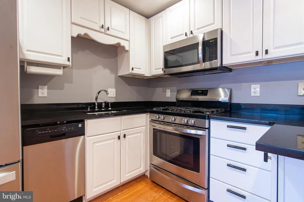 Photo of Unit 4D at 2225 EUTAW PLACE