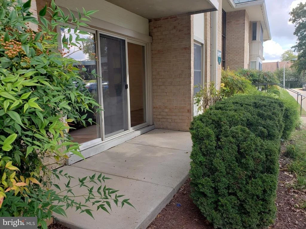 Photo of Unit 82A at 3630 GLENEAGLES DRIVE