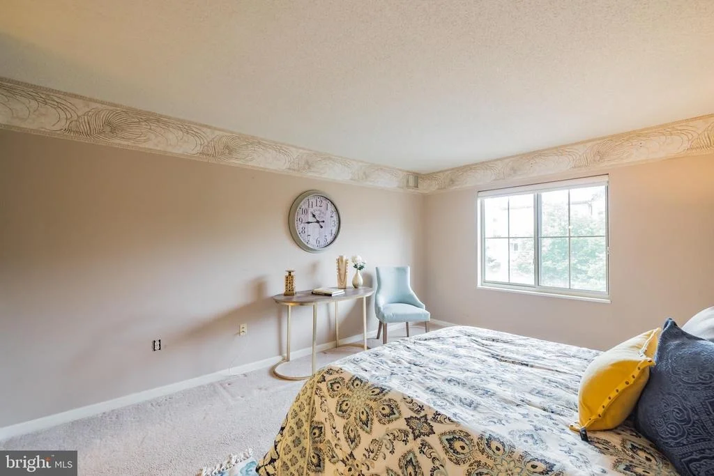 Photo of Unit 306 at 14801 PENNFIELD CIRCLE
