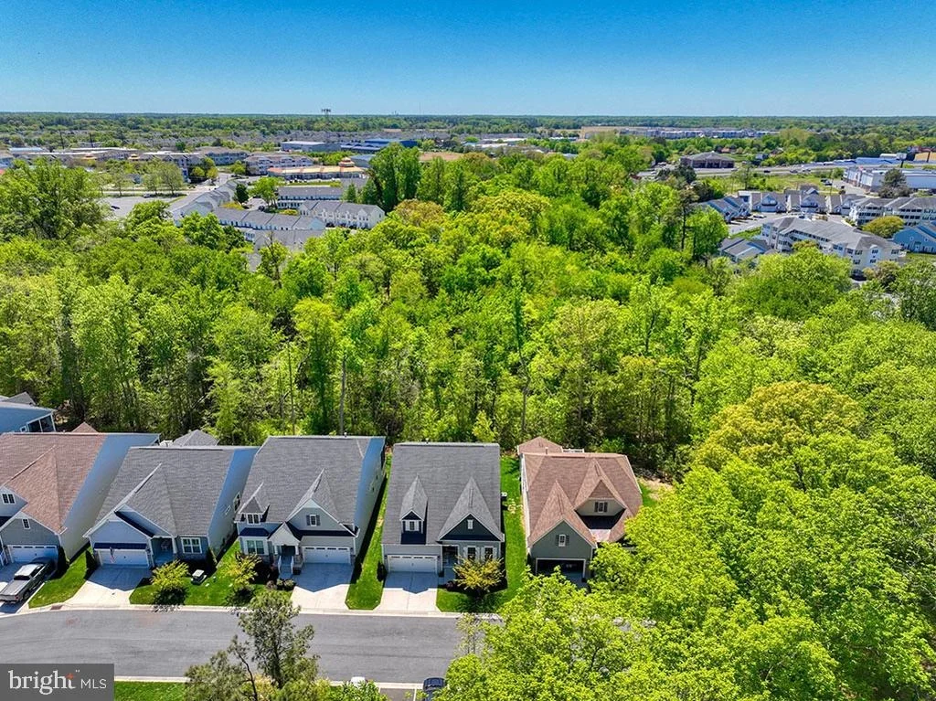 Photo of 18117 WEAVERS MILL LANE