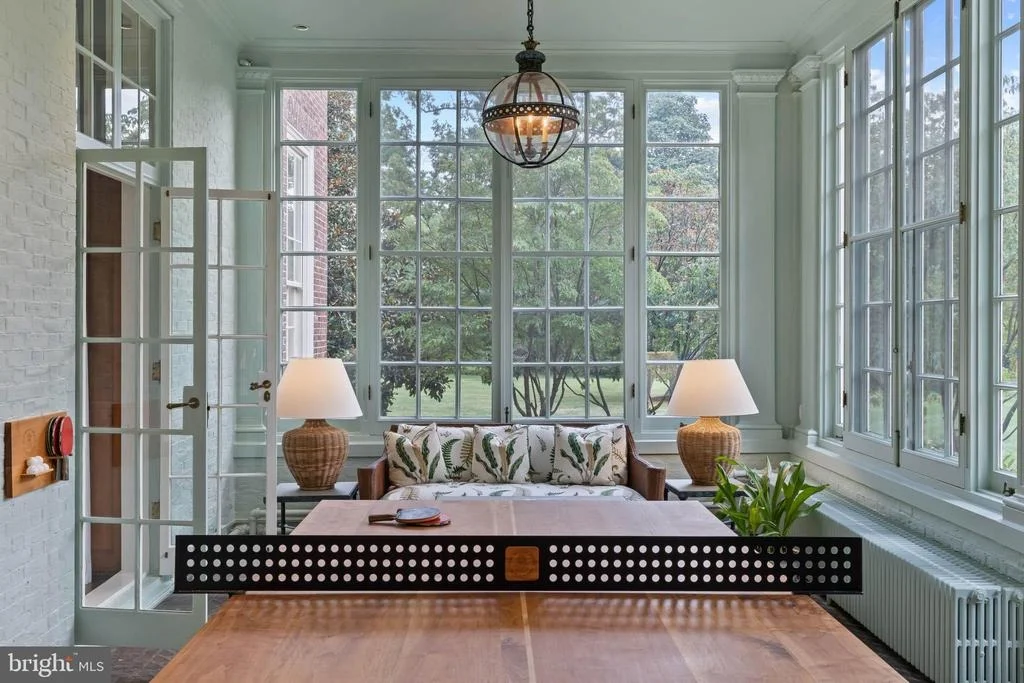 Photo of 15 CHARLCOTE PLACE
