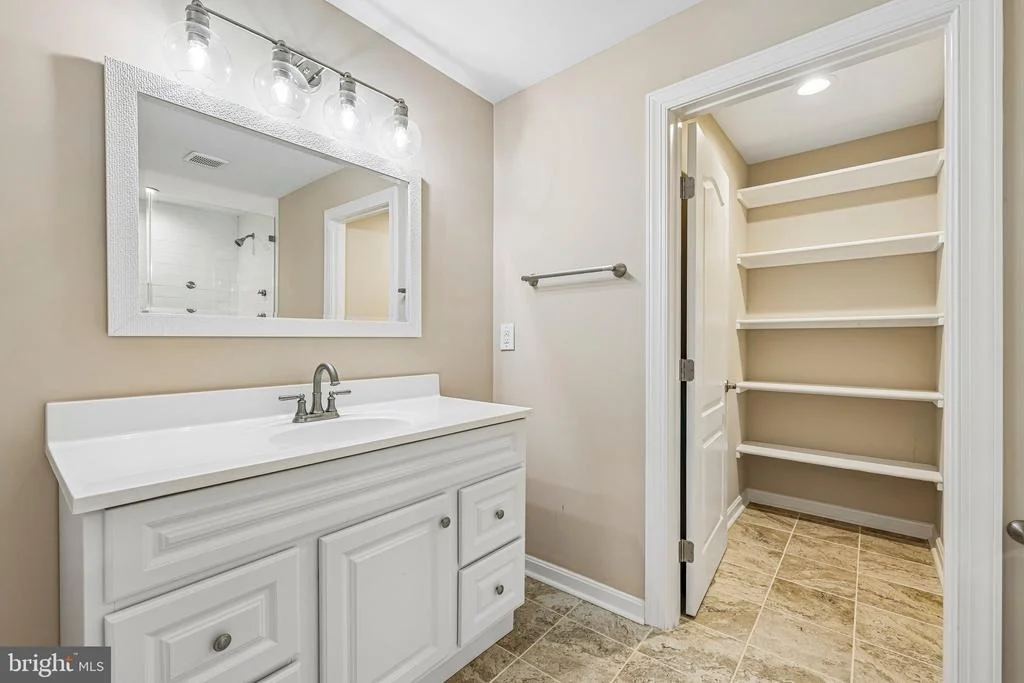 Photo of 43033 BATTERY POINT PLACE