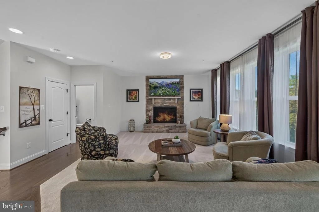 Photo of 1315 VOLUNTEER DRIVE