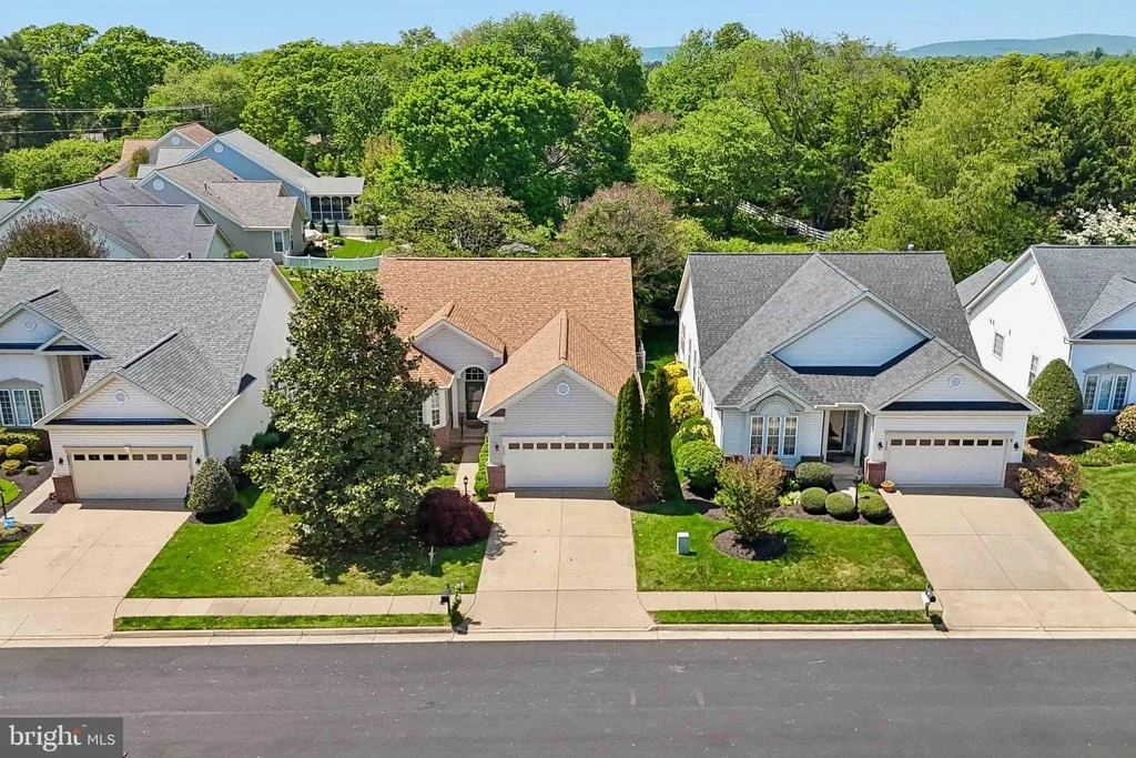 Photo of 6230 SETTLERS TRAIL PLACE