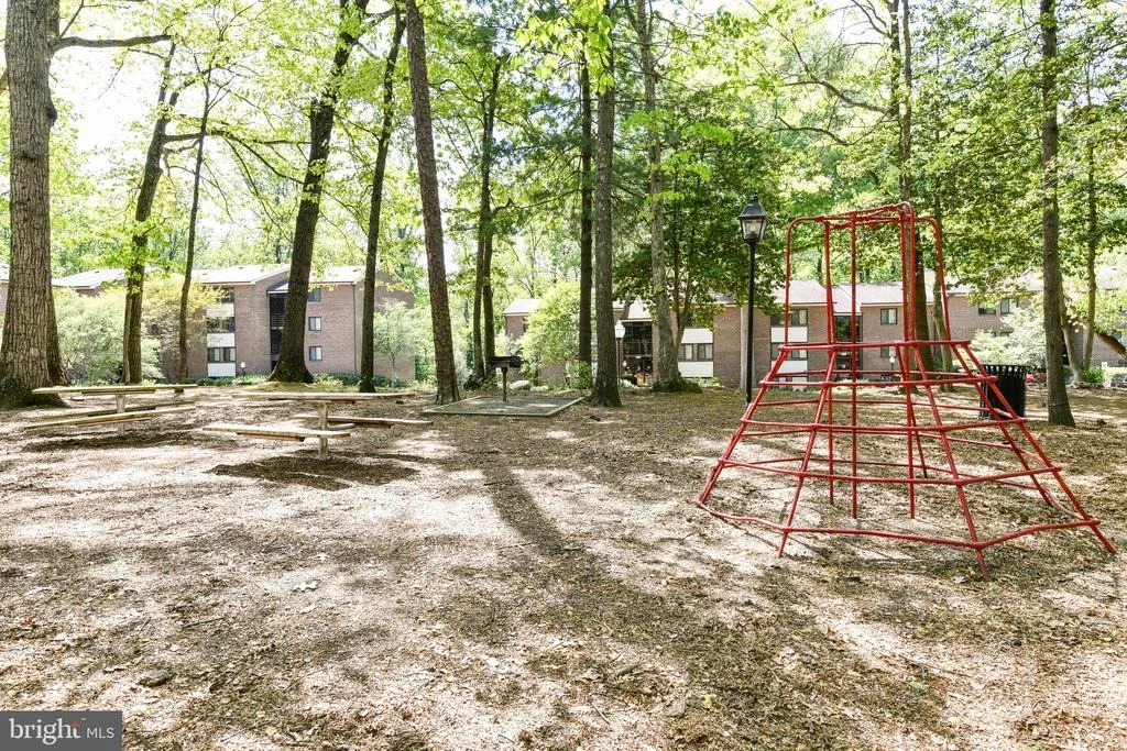 Photo of 1523 NORTHGATE SQUARE