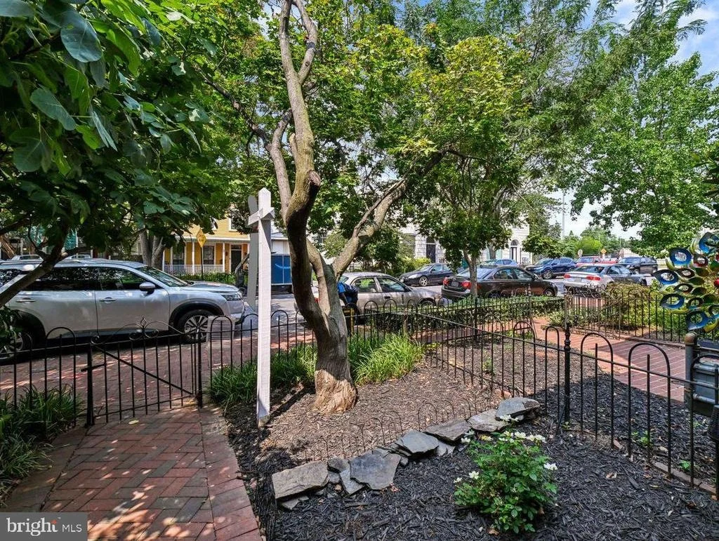Photo of 514 13TH STREET SE