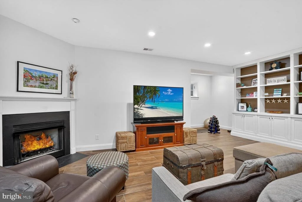 Photo of 4837 W STREET NW