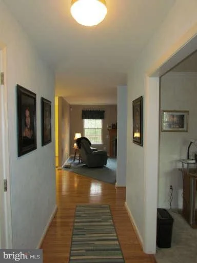 Photo of 5230 APPLE WAY