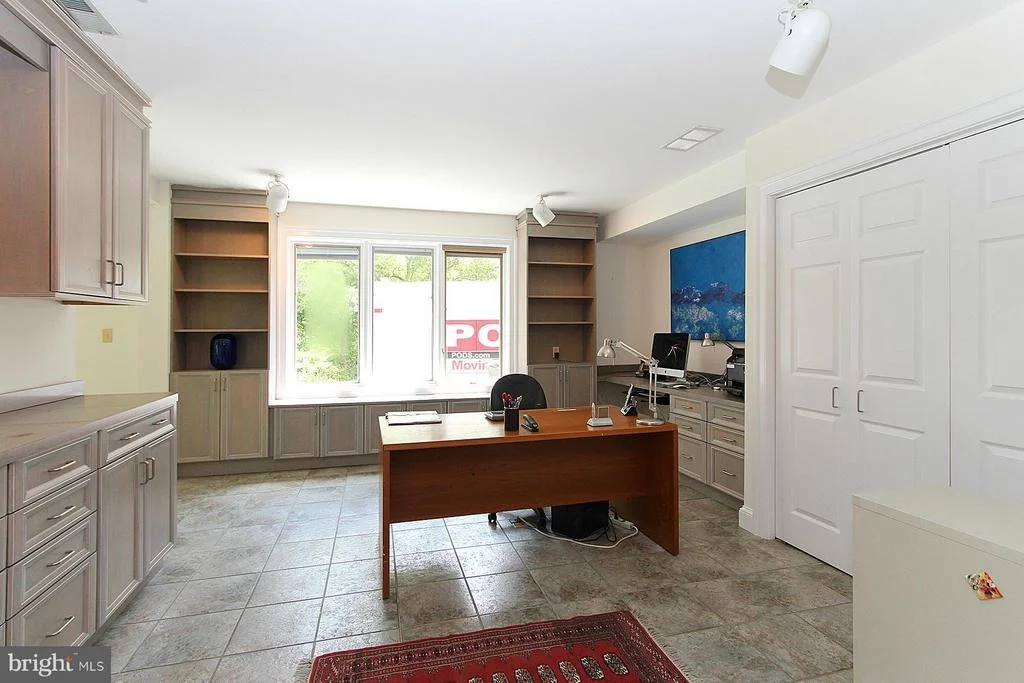 Photo of 6950 DUNCRAIG COURT
