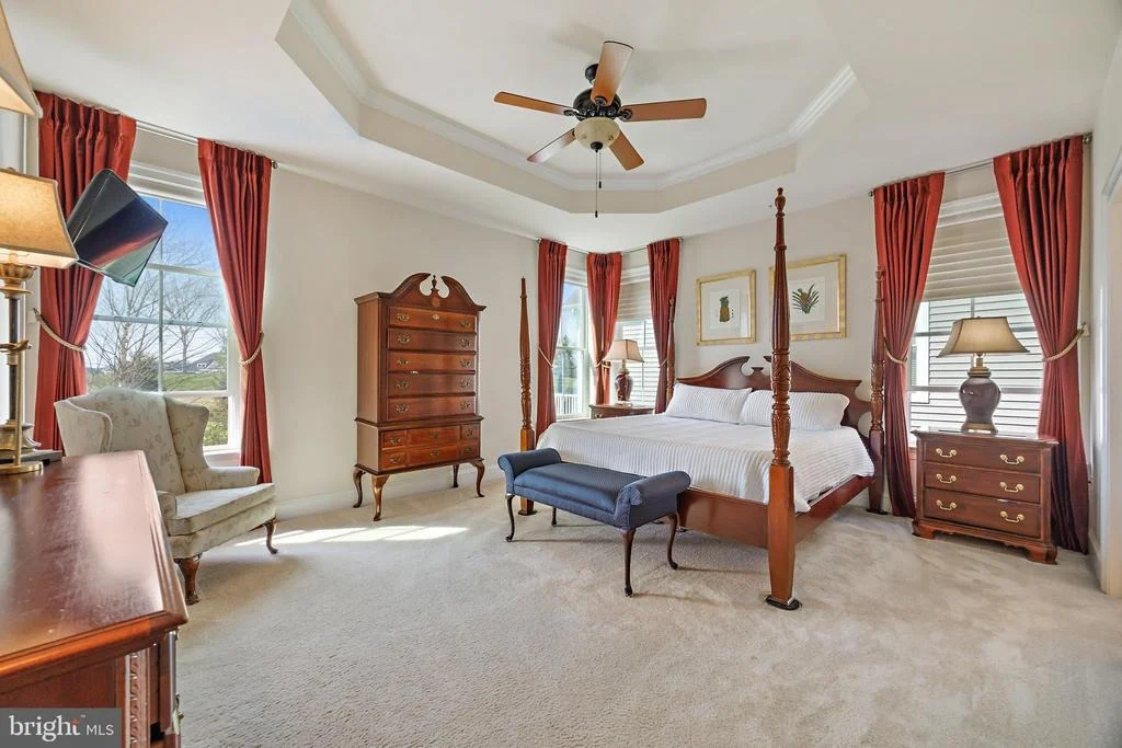 Photo of 2926 LEVEE DRIVE