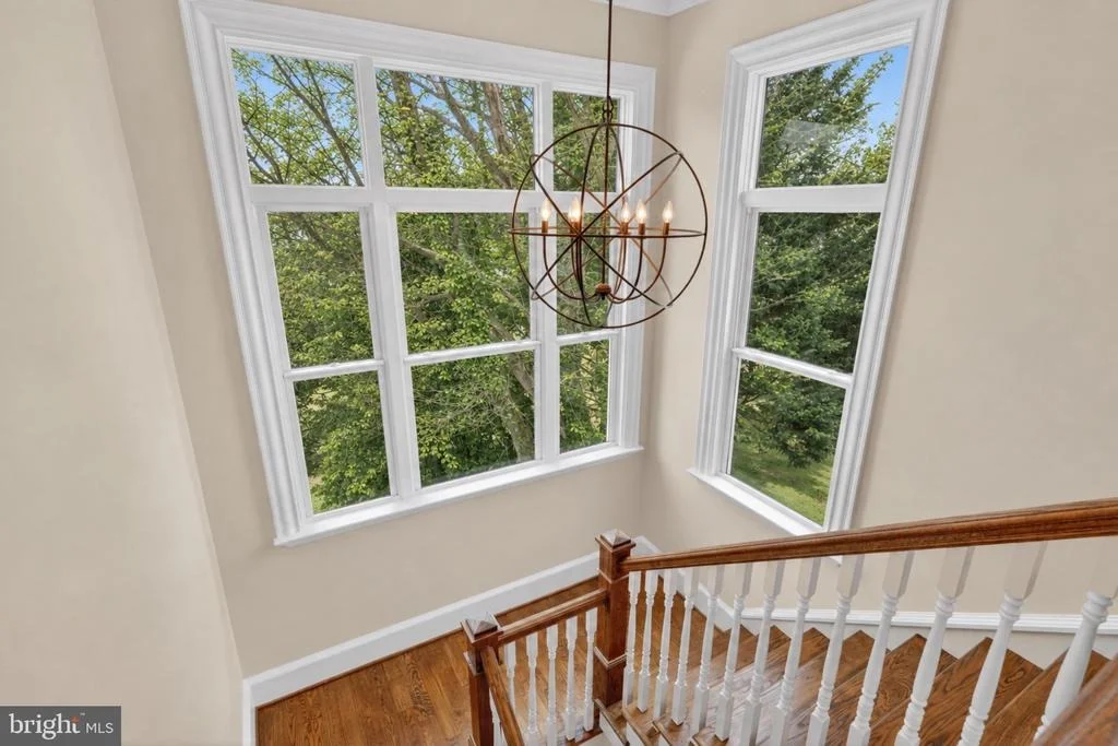 Photo of 1420 KURTZ ROAD