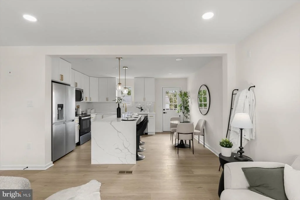 Photo of 1506 OPUS AVENUE