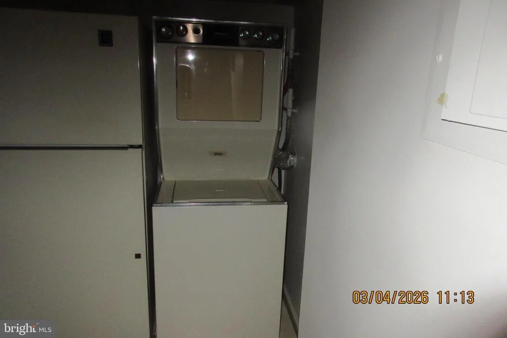 Photo of Unit 1806 at 15101 INTERLACHEN DRIVE