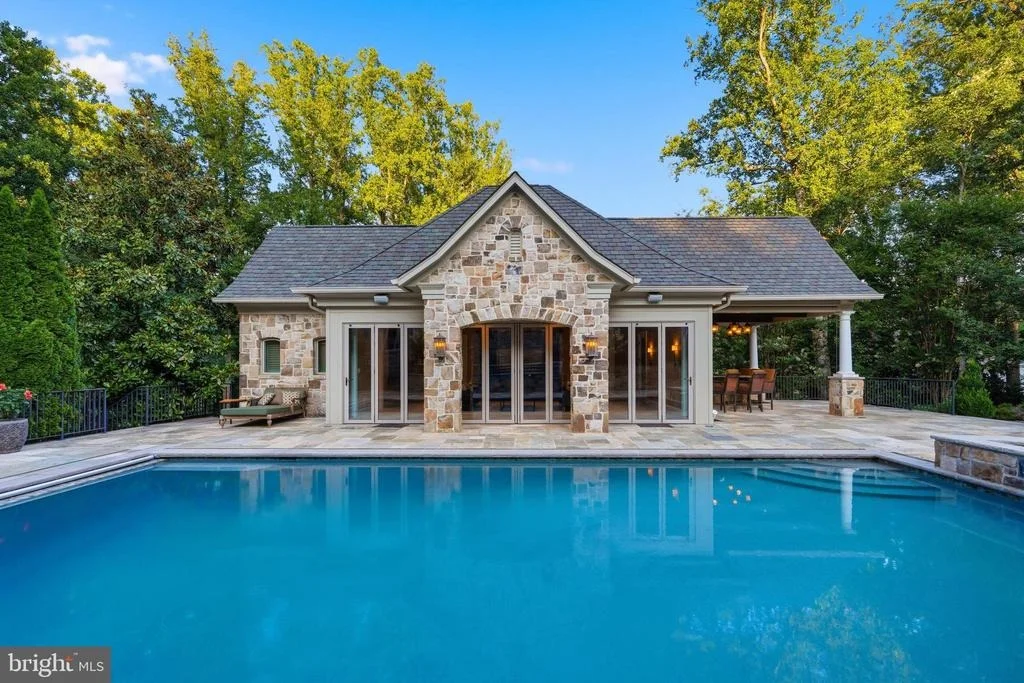 Photo of 1239 DALEVIEW DRIVE