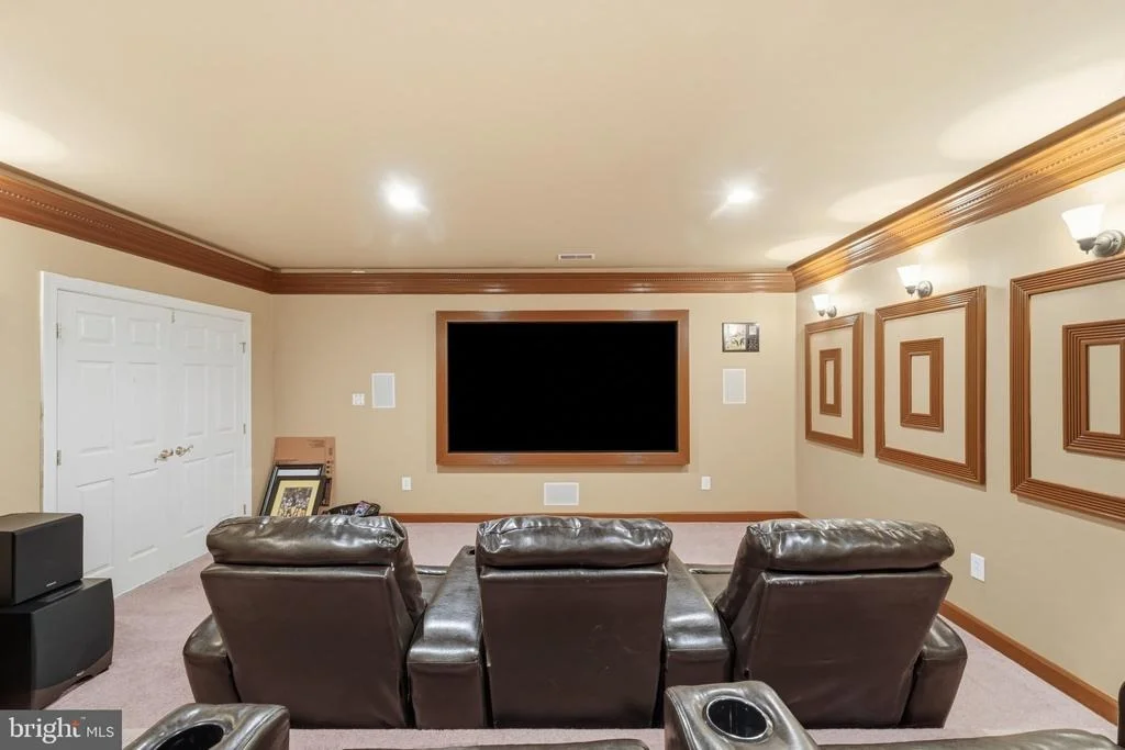 Photo of 2148 CHESTNUT LANE