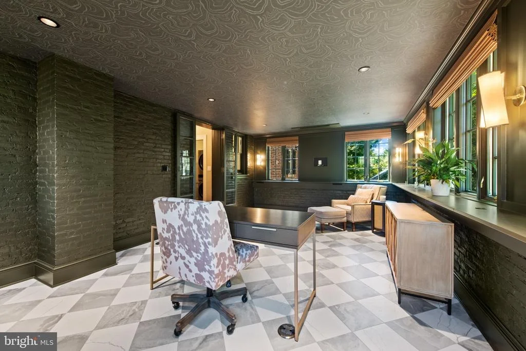 Photo of 504 OVERHILL ROAD