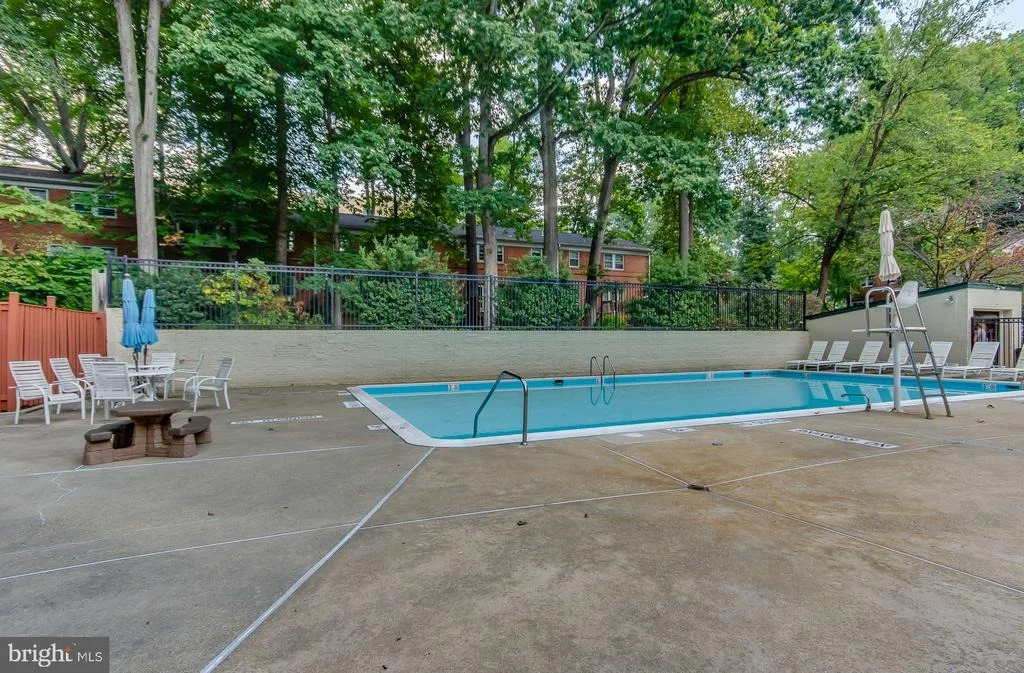 Photo of Unit 143 at 8640 GEREN ROAD