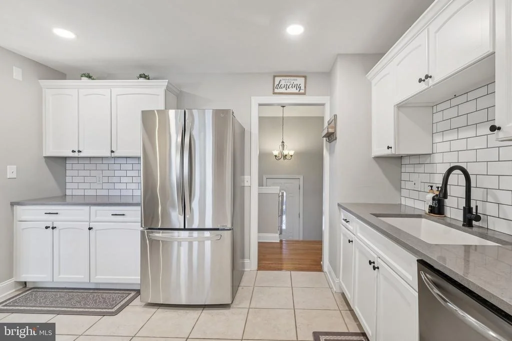 Photo of 6 RYDAL DRIVE