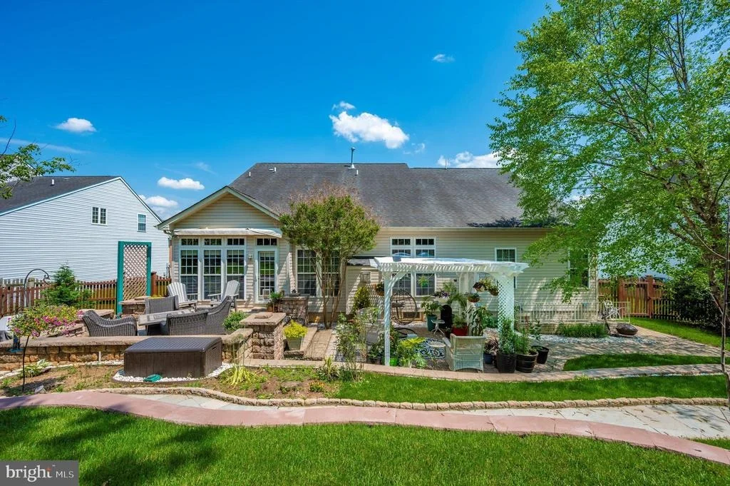 Photo of 11229 SUFFOLK DRIVE