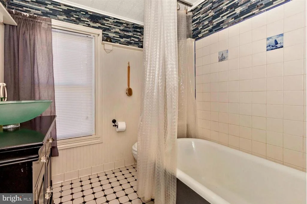 Photo of 3412 LITTLESTOWN PIKE