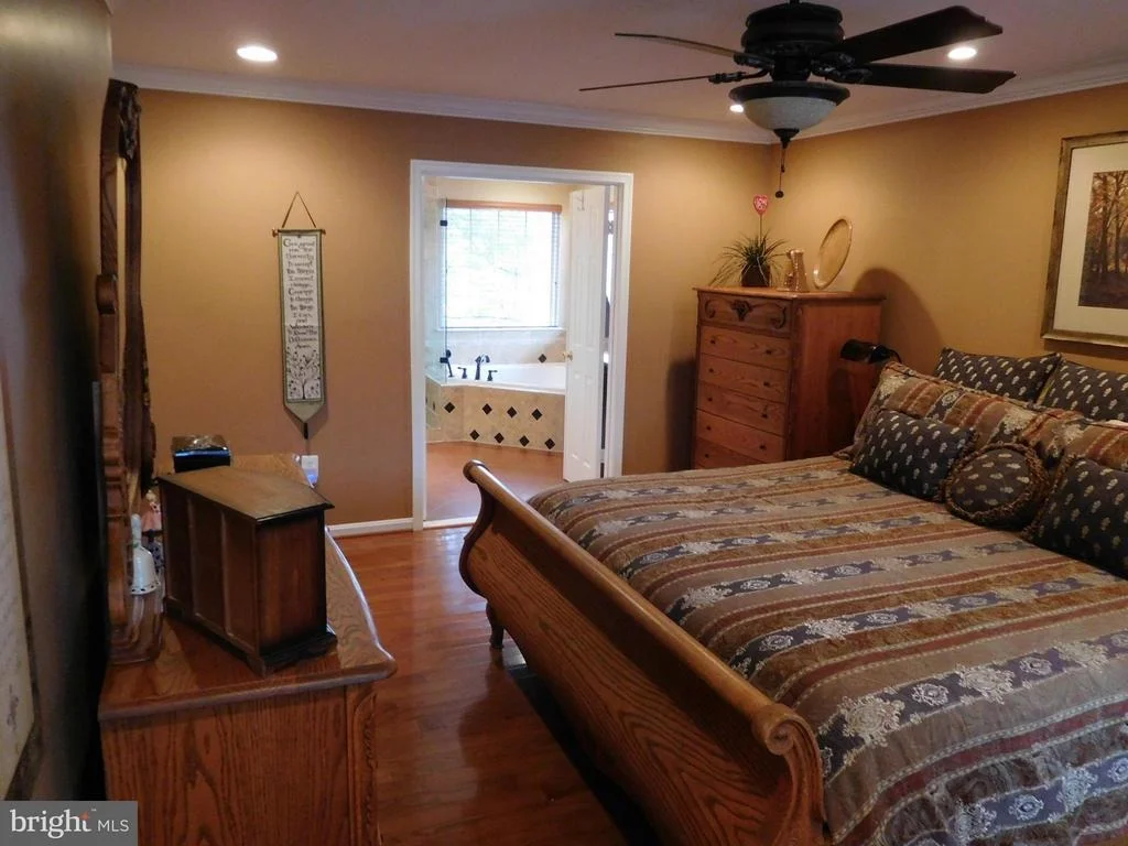 Photo of 5664 ASSATEAGUE PLACE