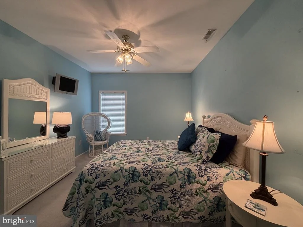 Photo of 17070 BAYVIEW CIRCLE