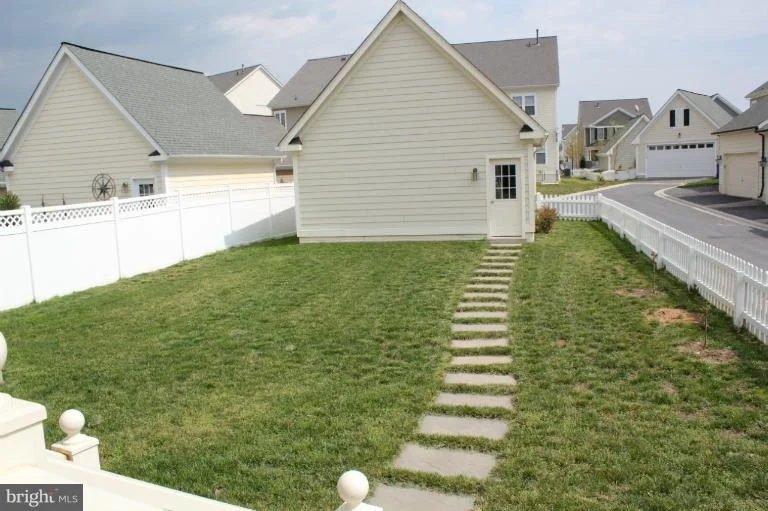 Photo of 3907 SHAWFIELD LANE