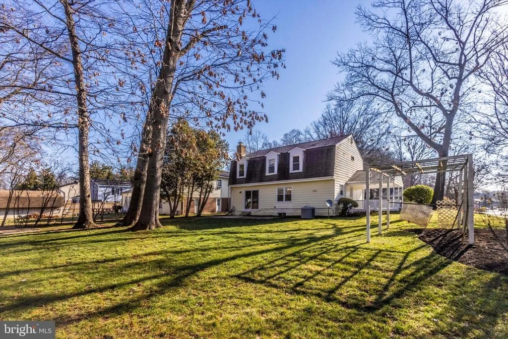 Photo of 226 SUMMIT HALL ROAD