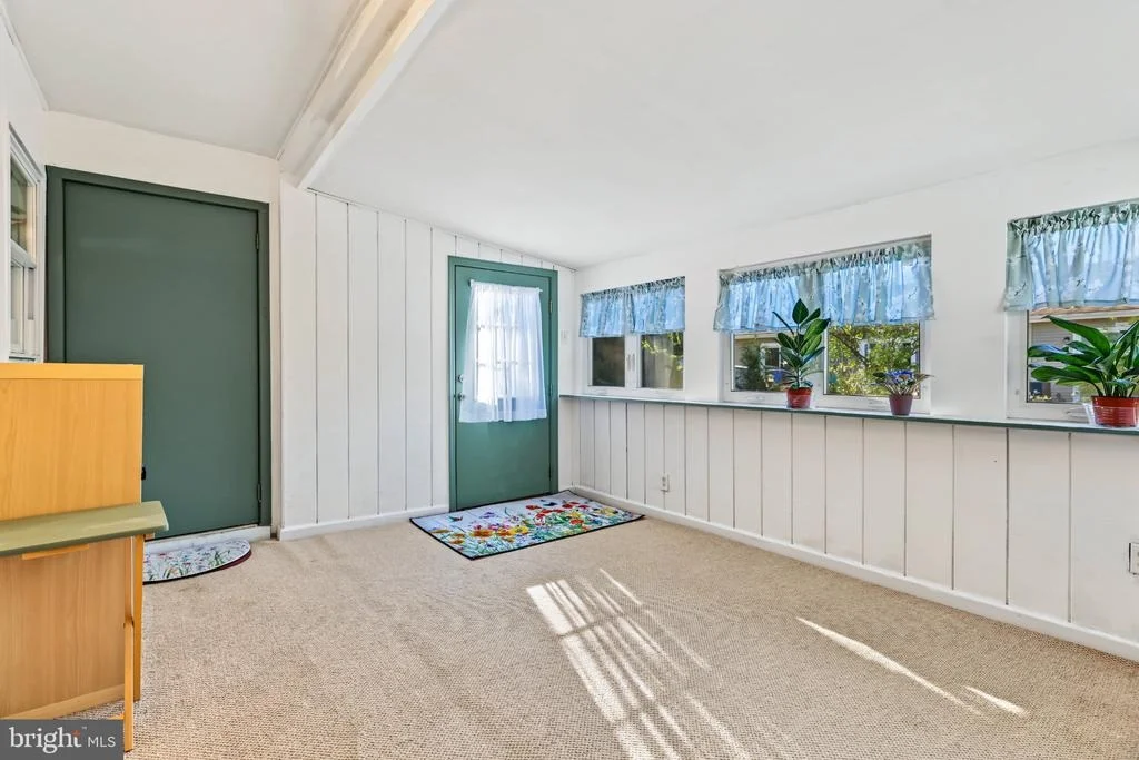 Photo of 79 KINGSTON WAY
