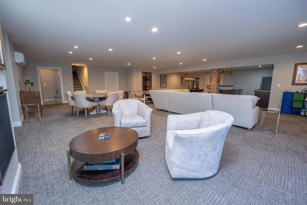 Photo of 1001 SUTTER LANE