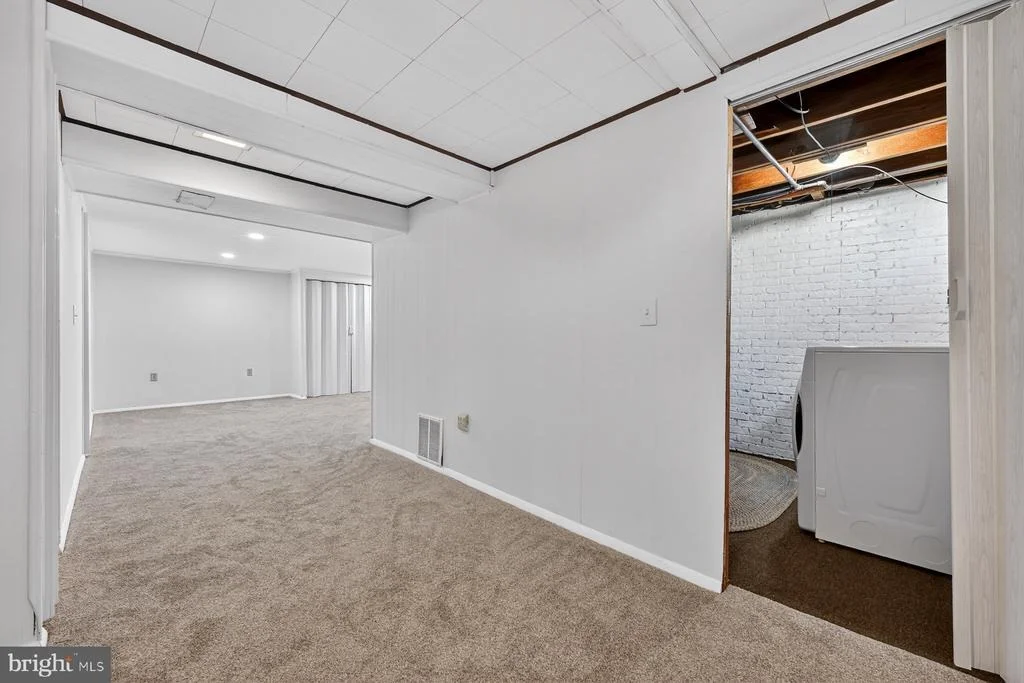 Photo of 804 BENTWILLOW DRIVE
