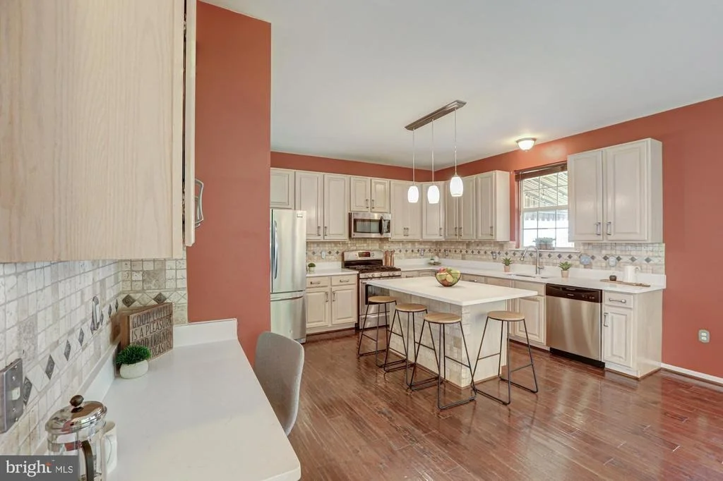 Photo of 123 WILLOW GROVE MILL DRIVE