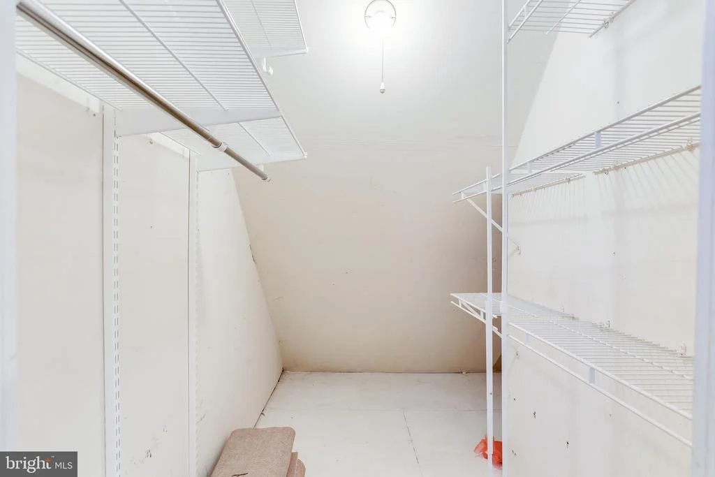 Photo of 6148 LLANFAIR DRIVE