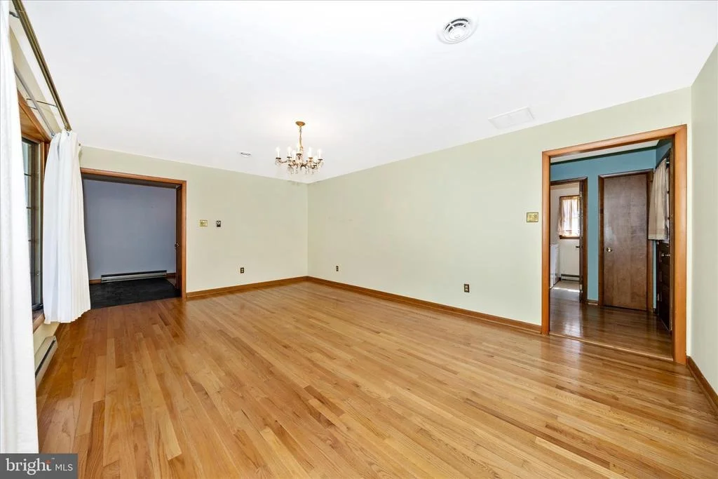 Photo of 5411 JEFFERSON BOULEVARD