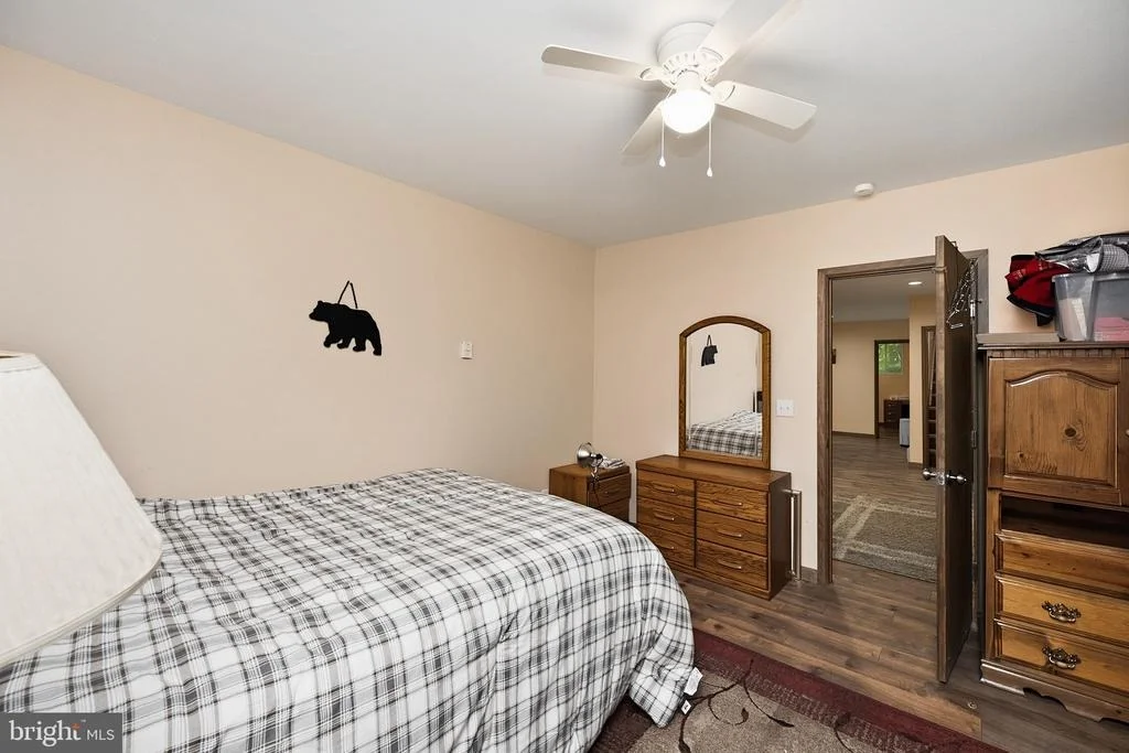 Photo of 365 PINNACLE DRIVE