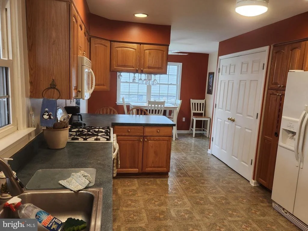 Photo of 215 GARNETT ROAD