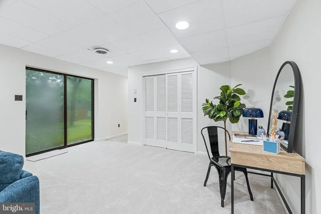 Photo of 6422 QUINN ROAD