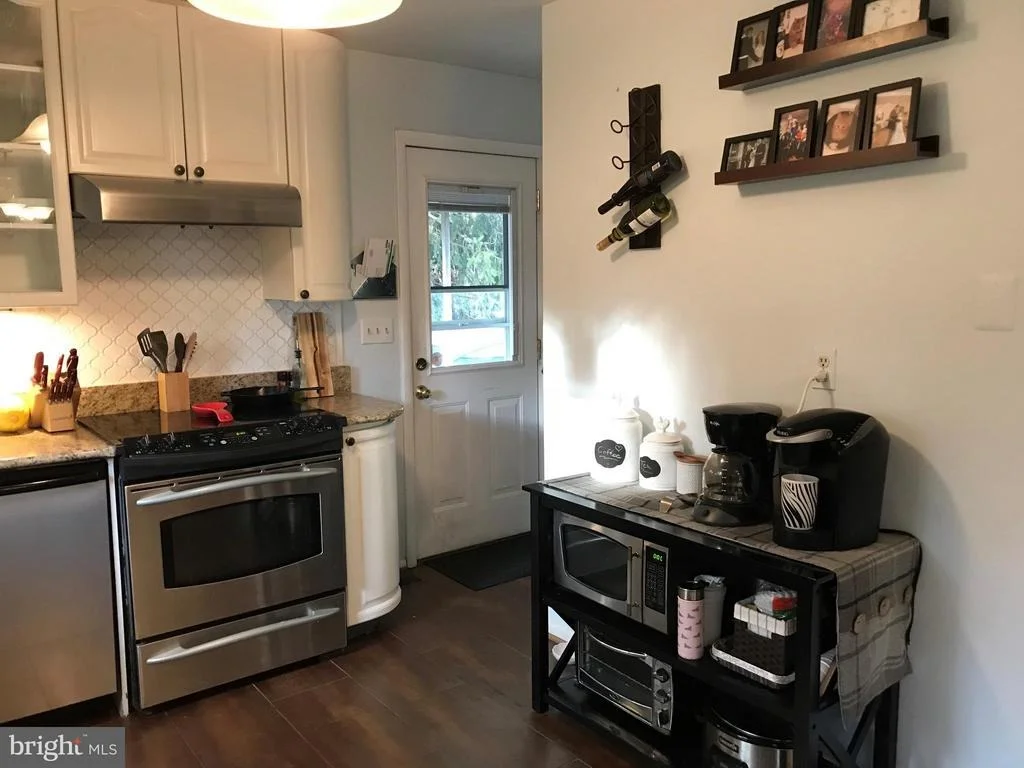 Photo of 105 FAIRVIEW AVENUE