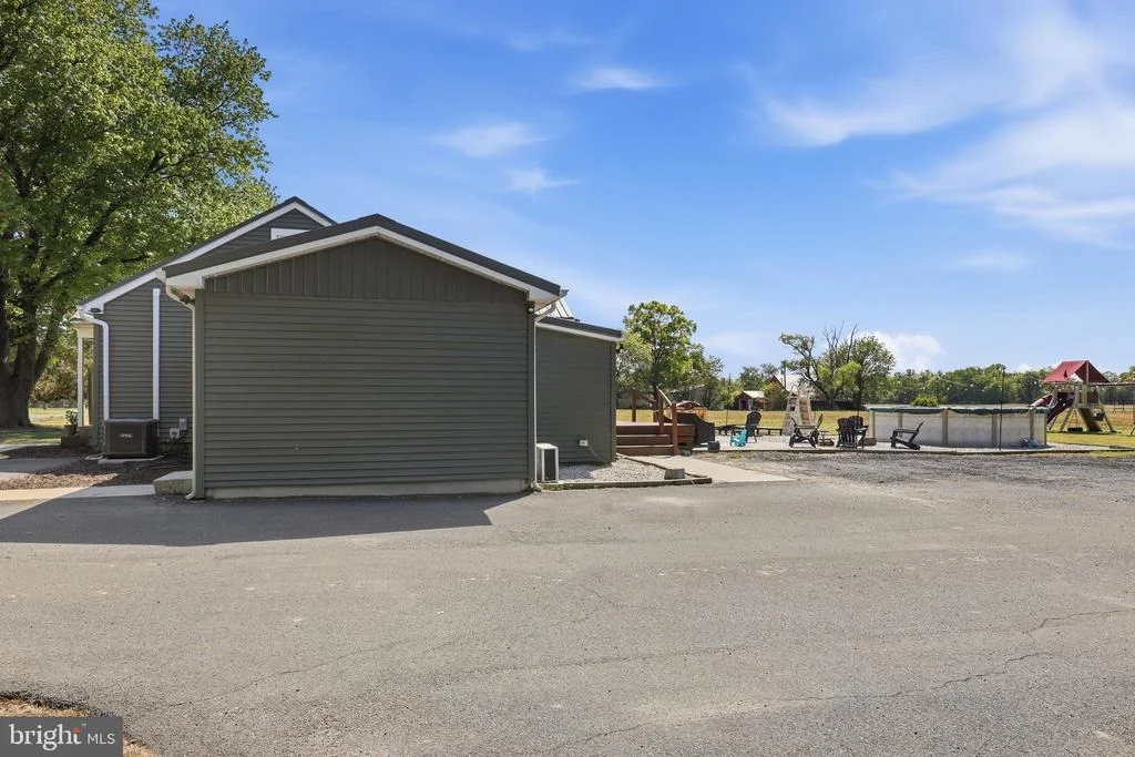 Photo of 24815 ZOAR ROAD