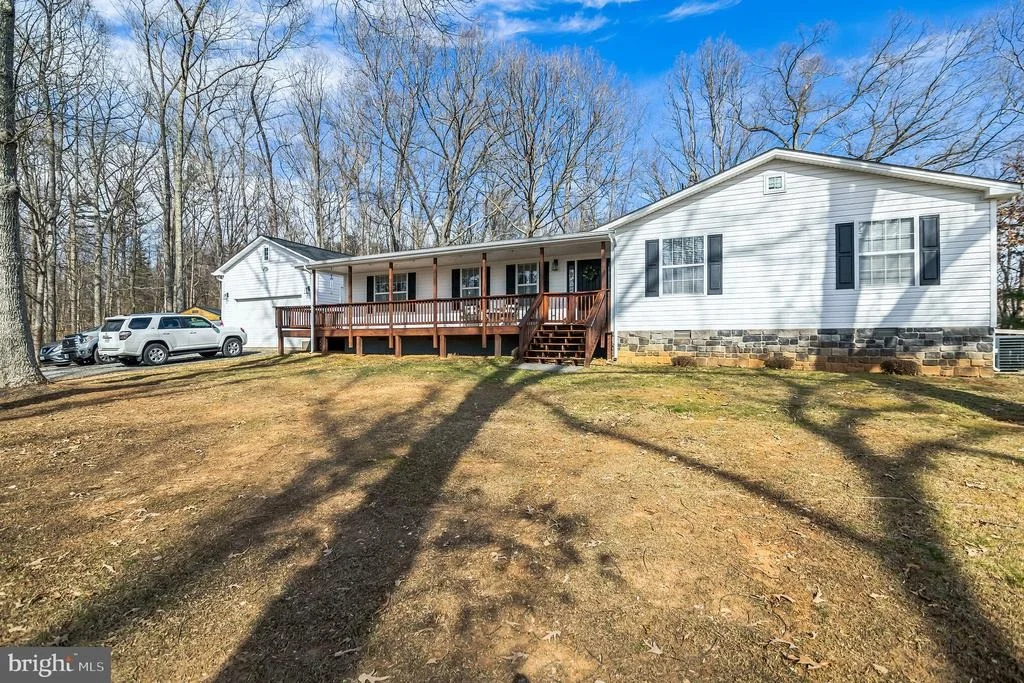 Photo of 17075 REVA ROAD