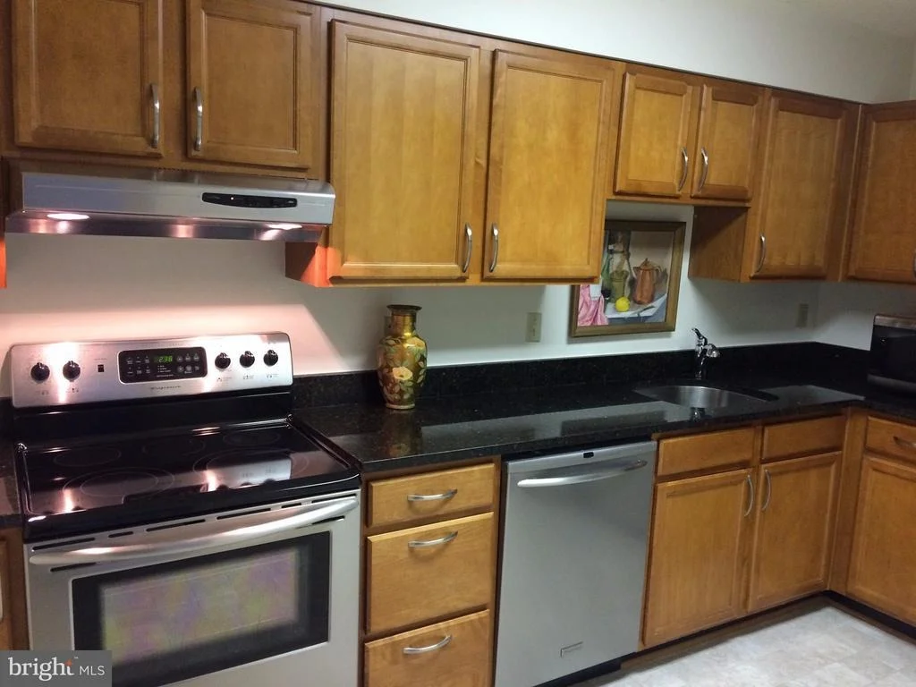 Photo of Unit 4922 at 15100 INTERLACHEN DRIVE