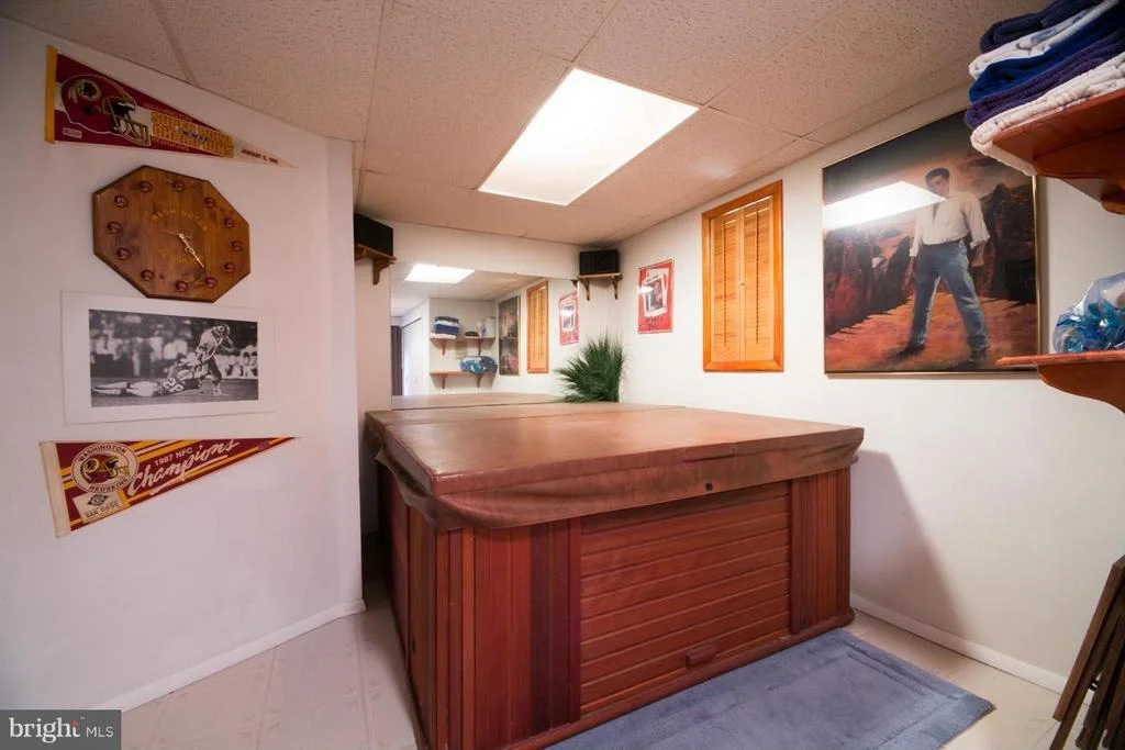 Photo of 1321 CALVERT BEACH ROAD