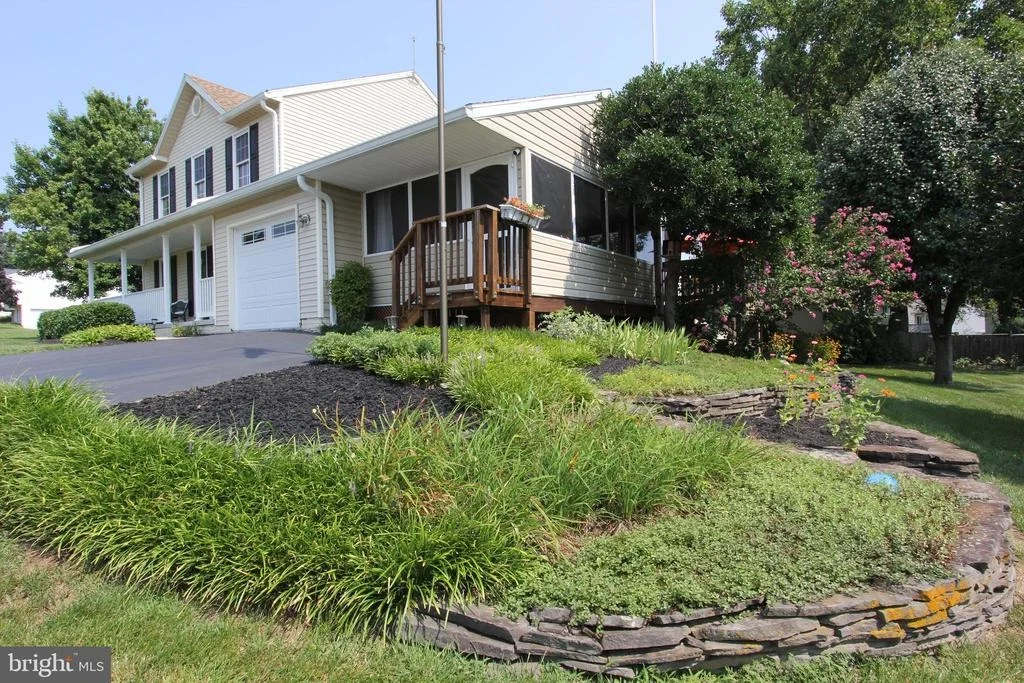Photo of 200 WESTVIEW DRIVE